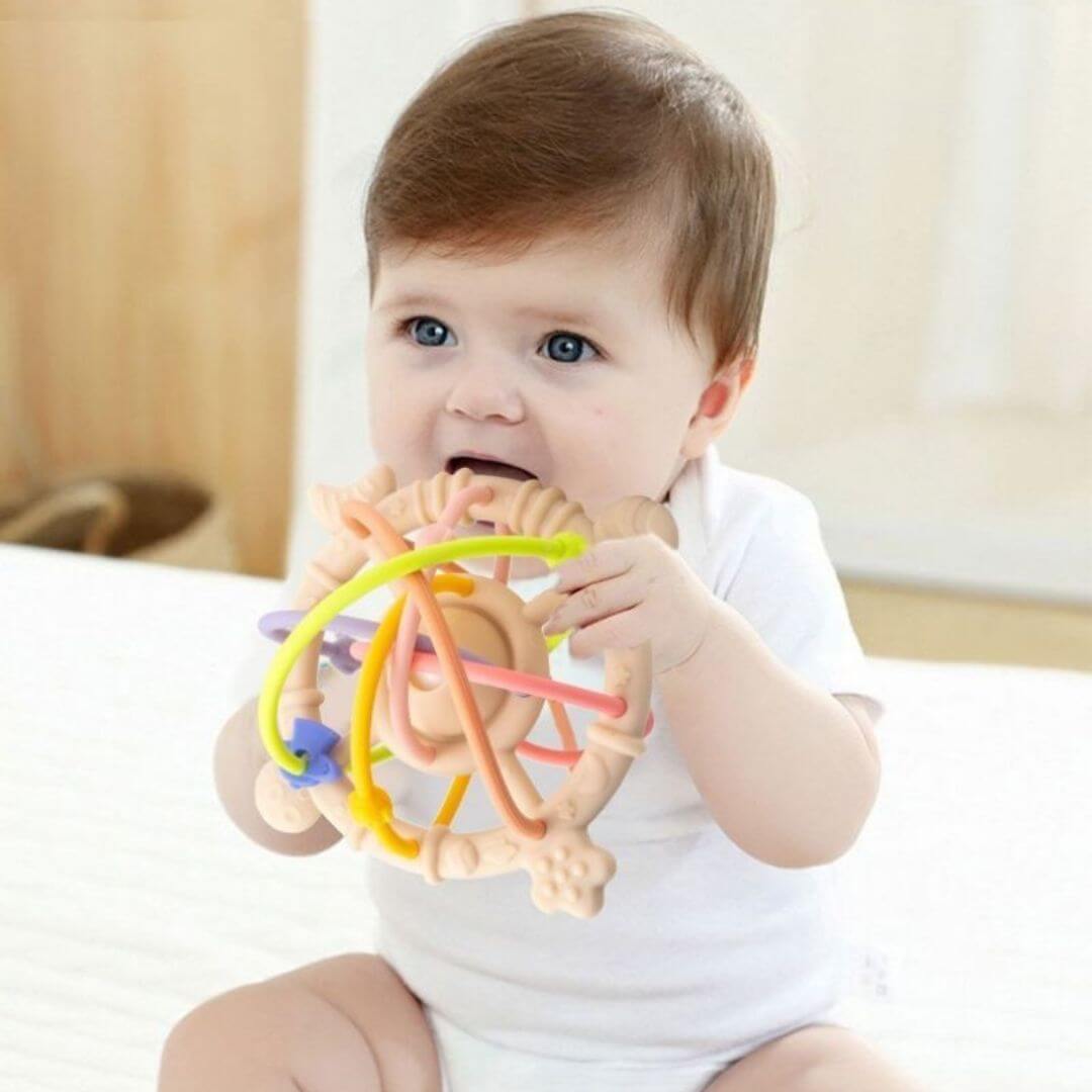 Hochet pour bebe anneau Manhattan sécuritaire