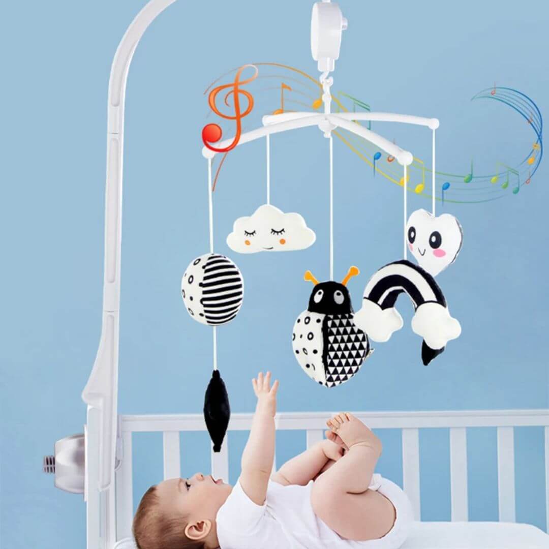 Mobile-musical-bébé-noir-et-blanc-éveille-les-sens