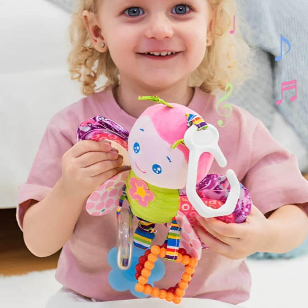 hochet-bébé-en-peluche-doux