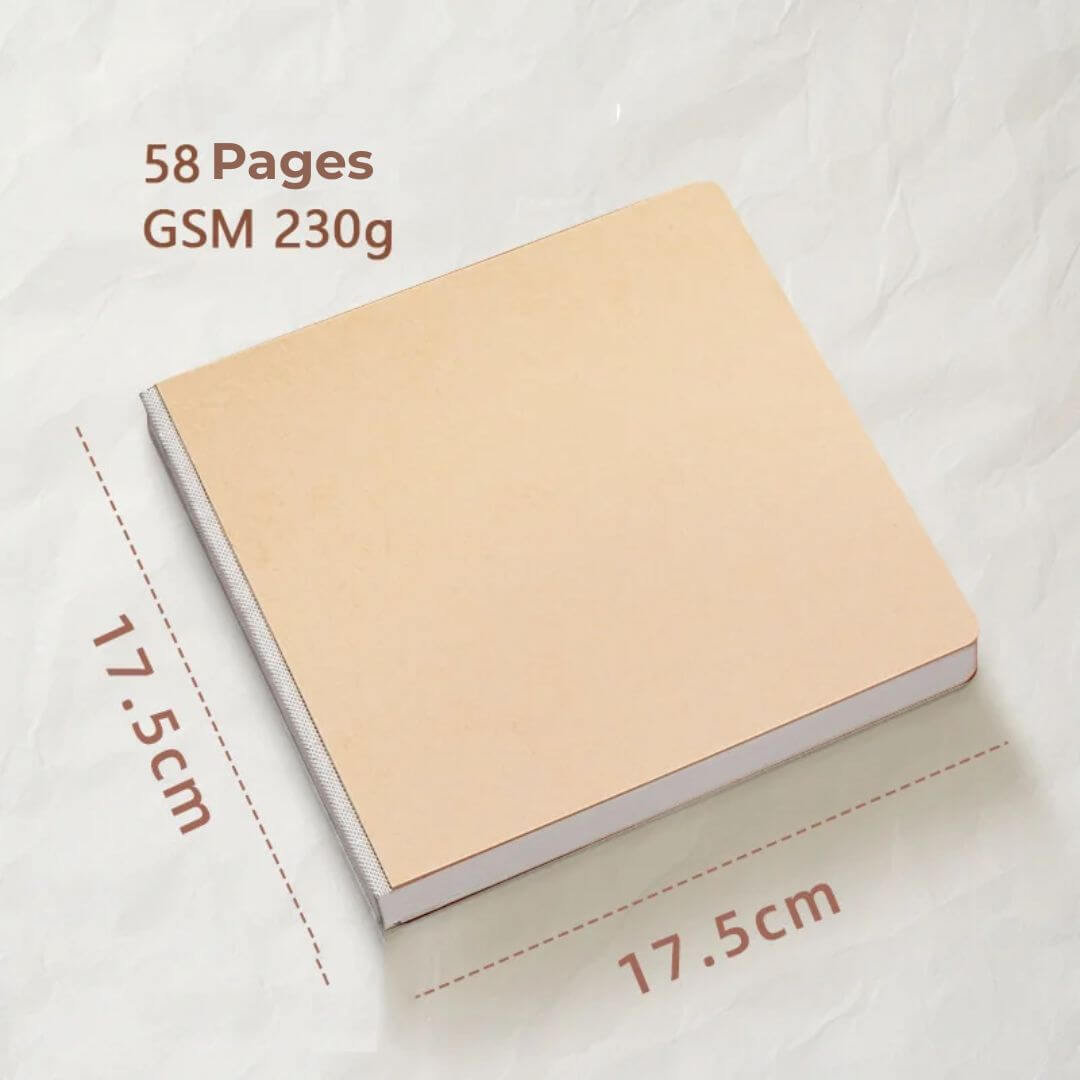 Le Cahier de dessin kaki de 17.5 × 17.5 cm
