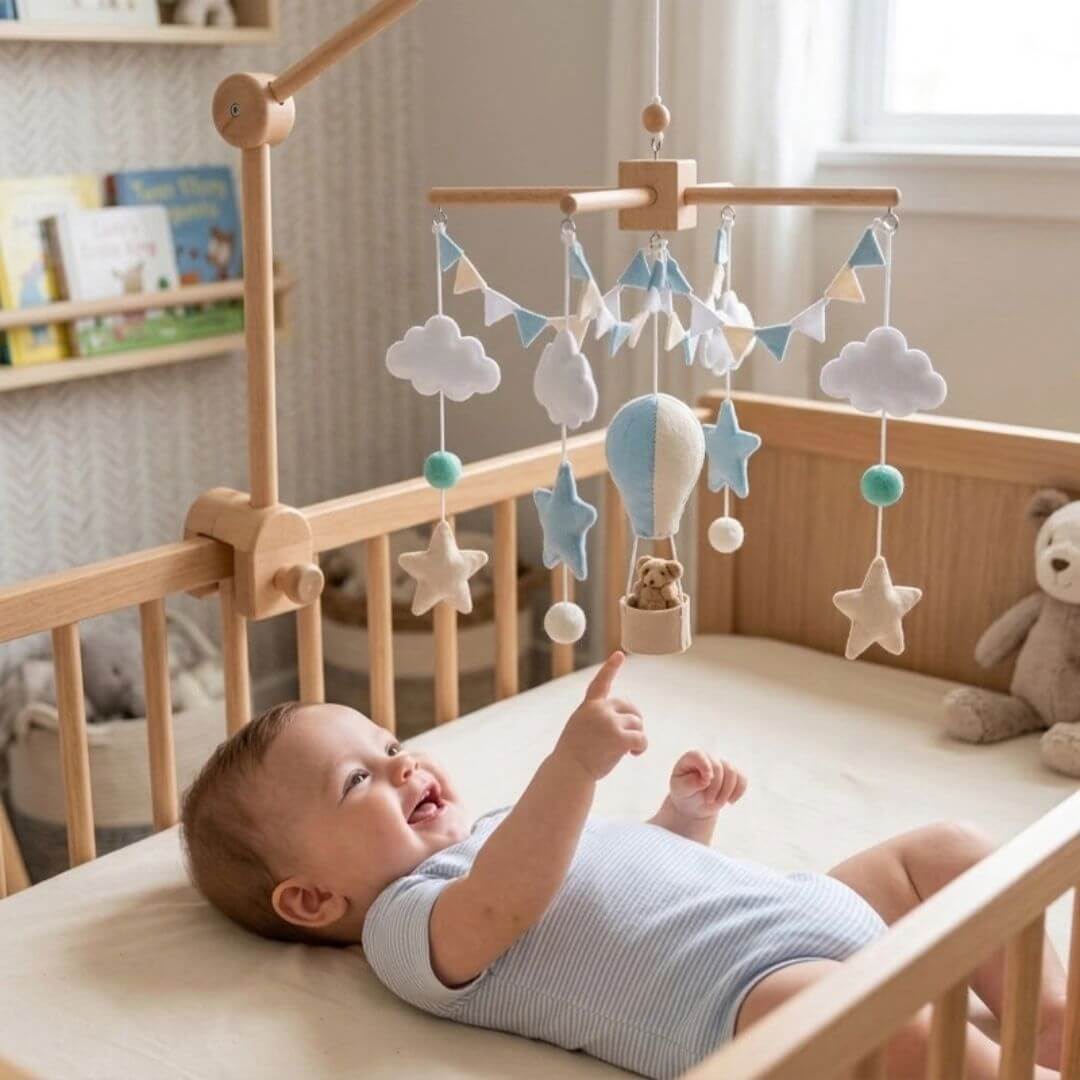 Mobile pour bébé | La Montgolfière - univers-enfance.com