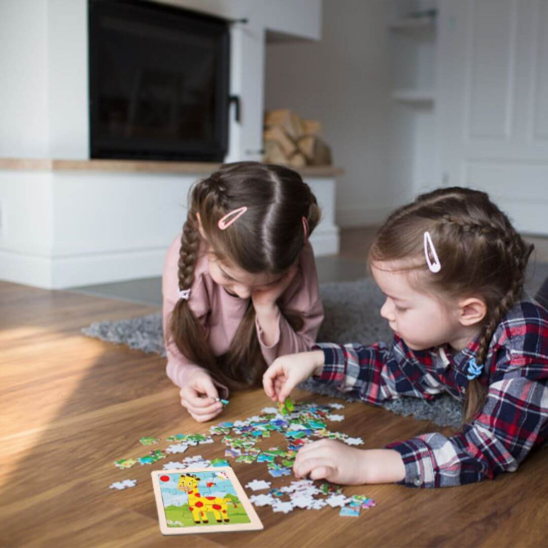 Des enfants qui jouent qu Puzzle en bois | Éveil Coloré