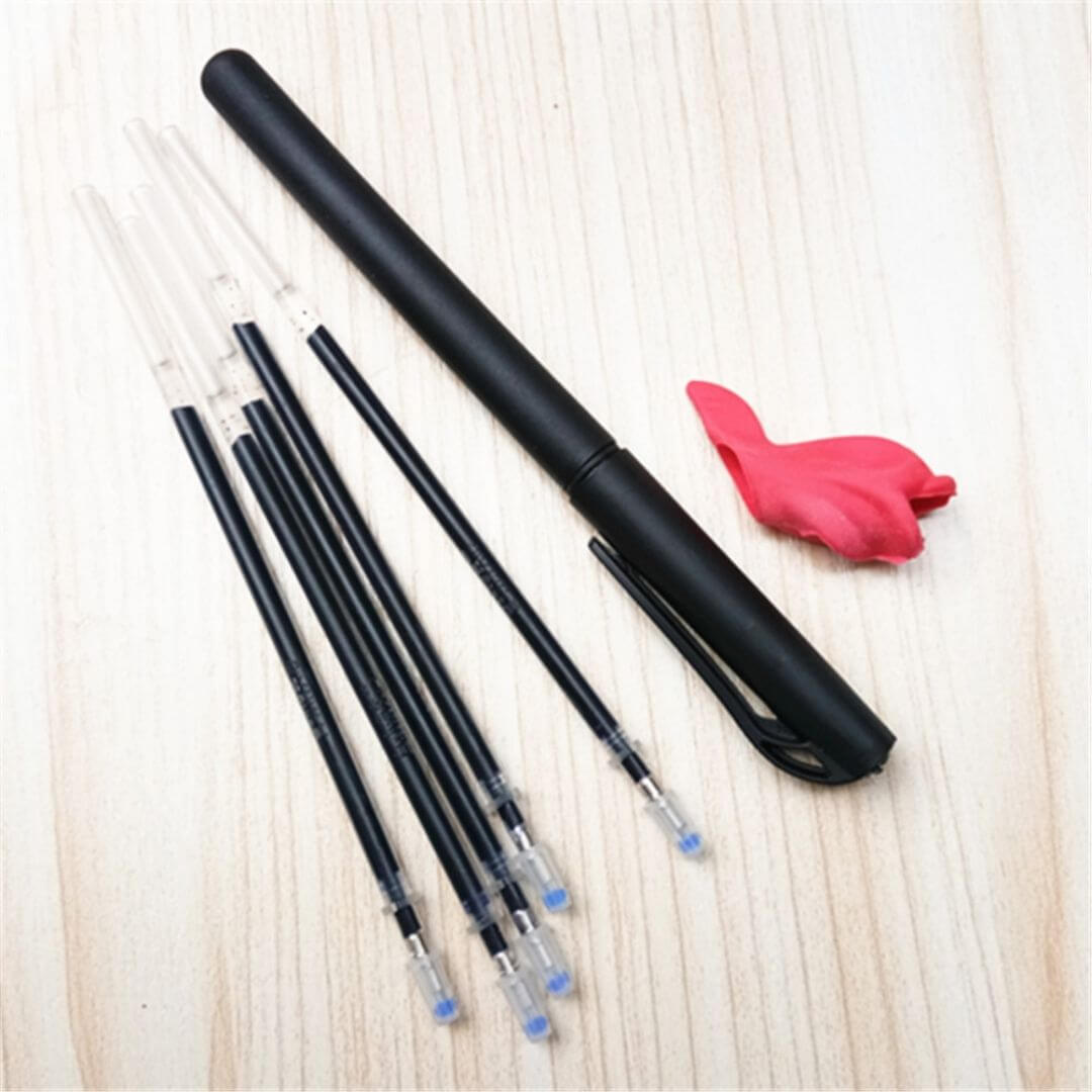 Le Stylo magique à encre bleu