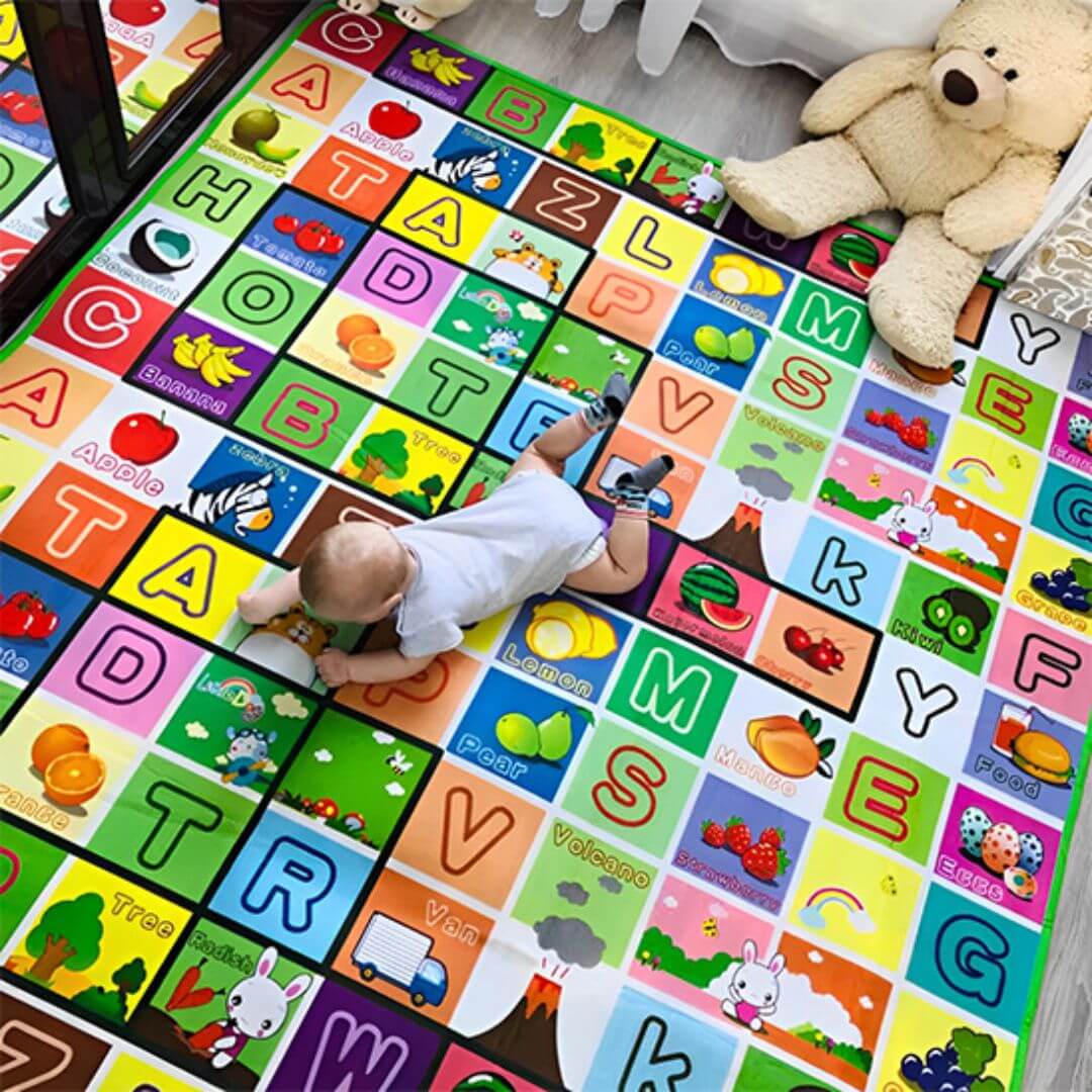 Tapis-de-sol-bébé-double-face-motifs-colorés